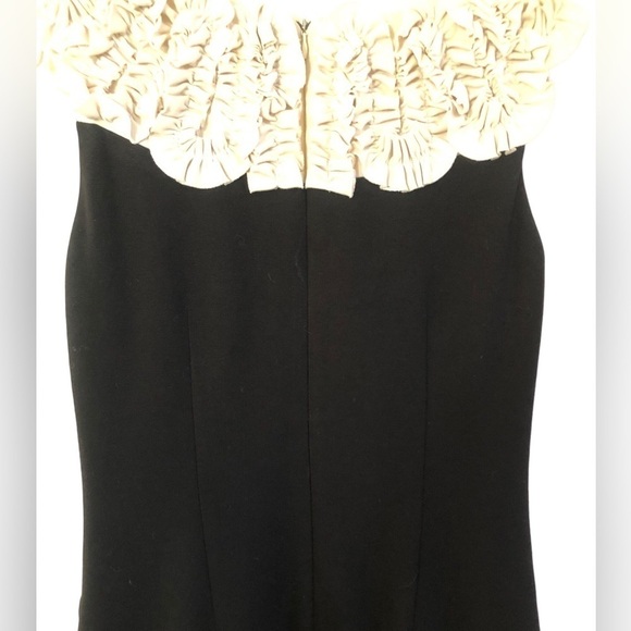 Taylor Sleeveless Black Sheath Dress Wide Neckline Ruffle Accent Pockets Size 4 - Picture 4 of 8
